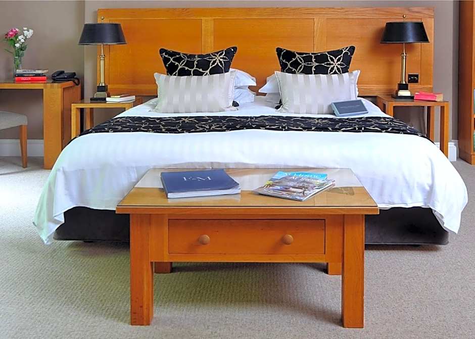 St Elizabeth's House