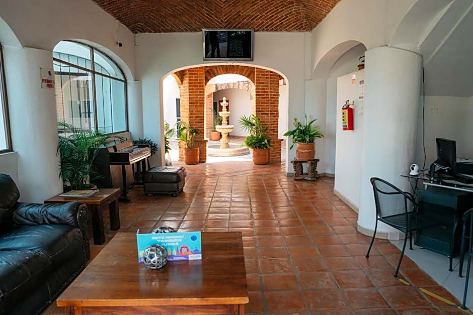 Hotel La Joya Del Lago