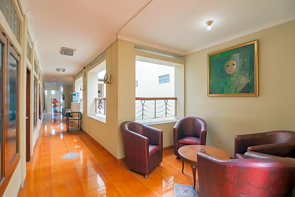 RedDoorz at Hotel Lodaya Bandung