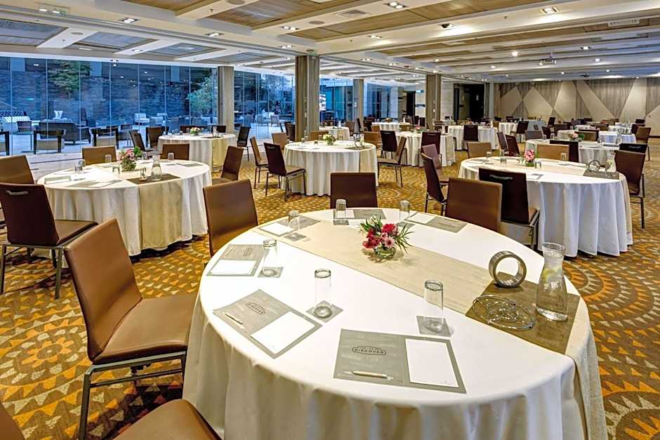 Renaissance Santiago Hotel