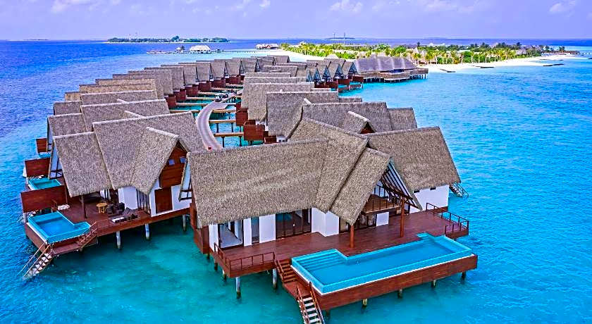 Heritance Aarah - Premium All Inclusive - 40 Minutes away from Male by Seaplane