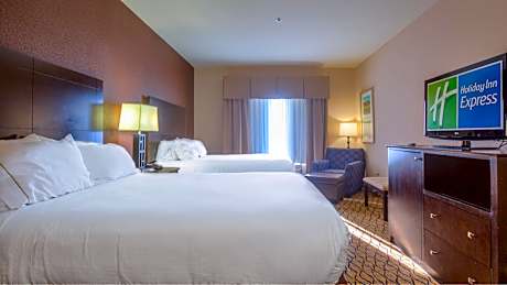 2 Queen Beds Standard Comm Access