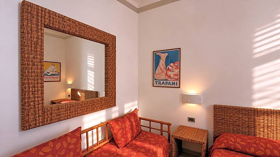 Insula Hotel