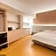 Ming Paragon Hotel