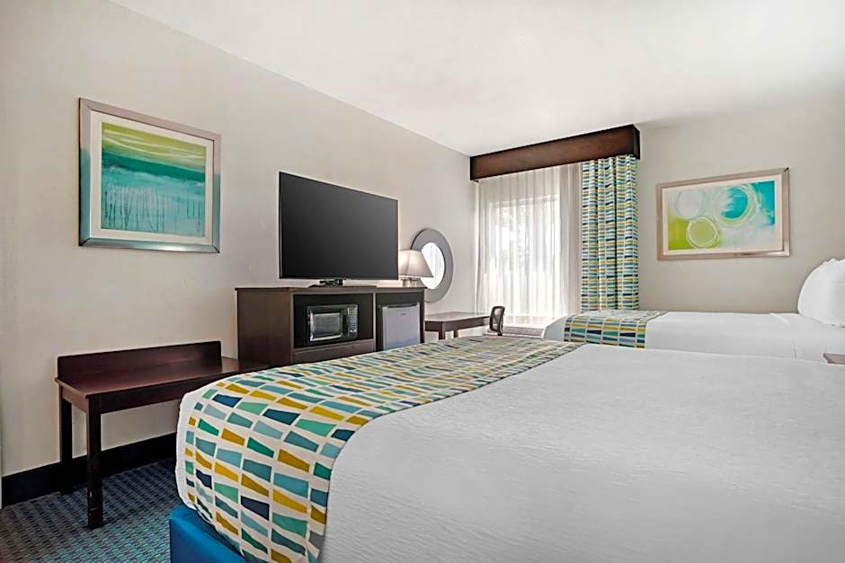 Best Western Plus Blue Angel Inn