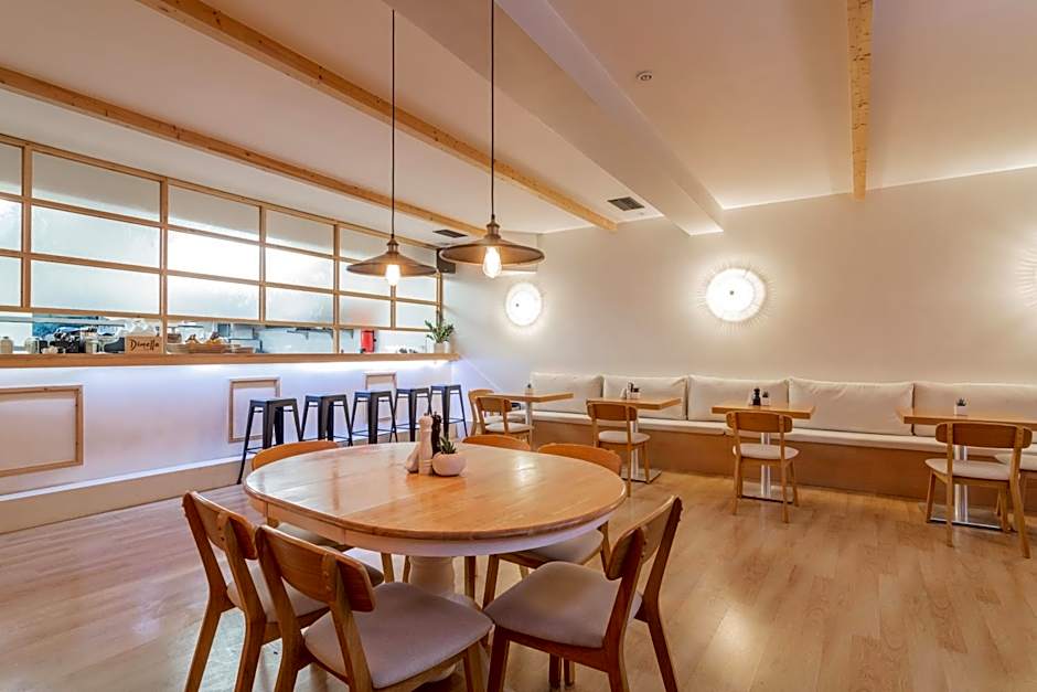 Alykes View Apartments