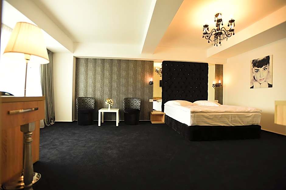 La Rocca Boutique Hotel