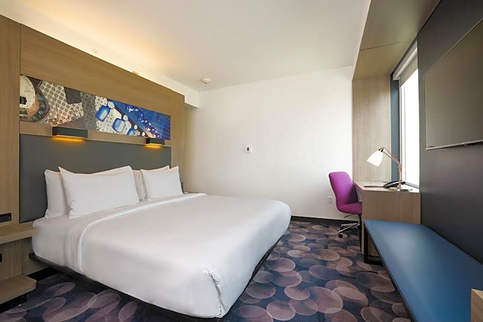Aloft Austin Airport