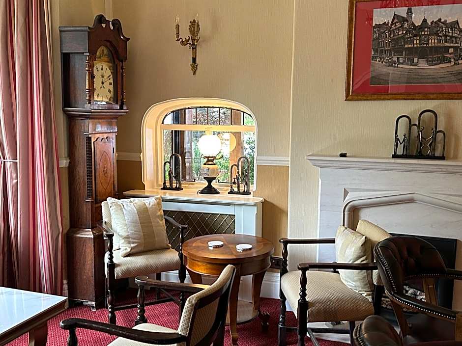 Chester Court Hotel