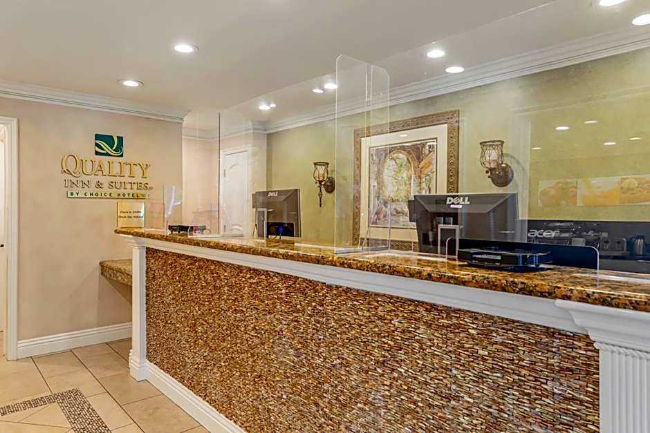 Quality Inn & Suites Maingate