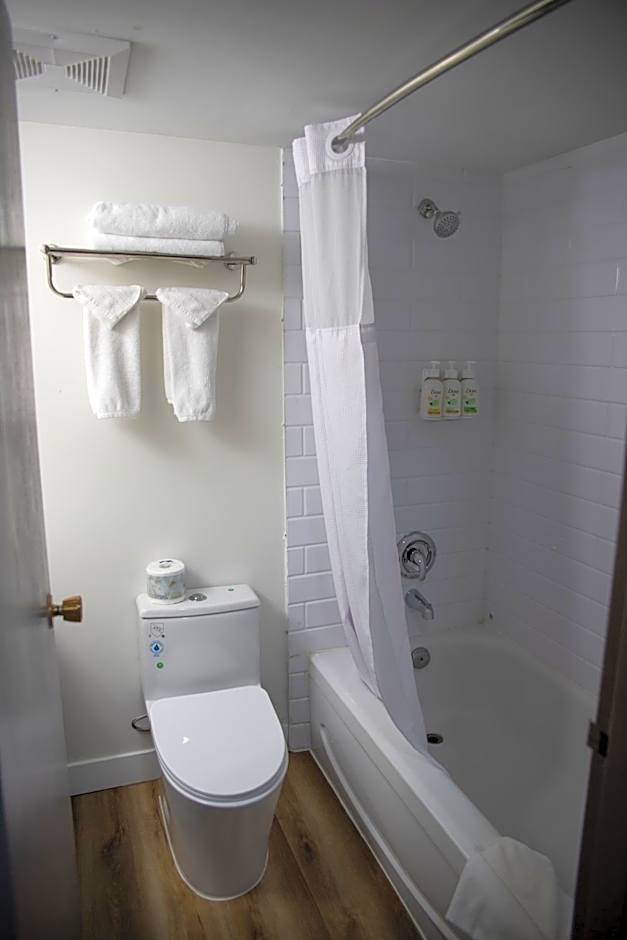 Ramada by Wyndham Dawson Creek