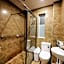 Urban Nomad - Potts Point  (18 - 39 only)