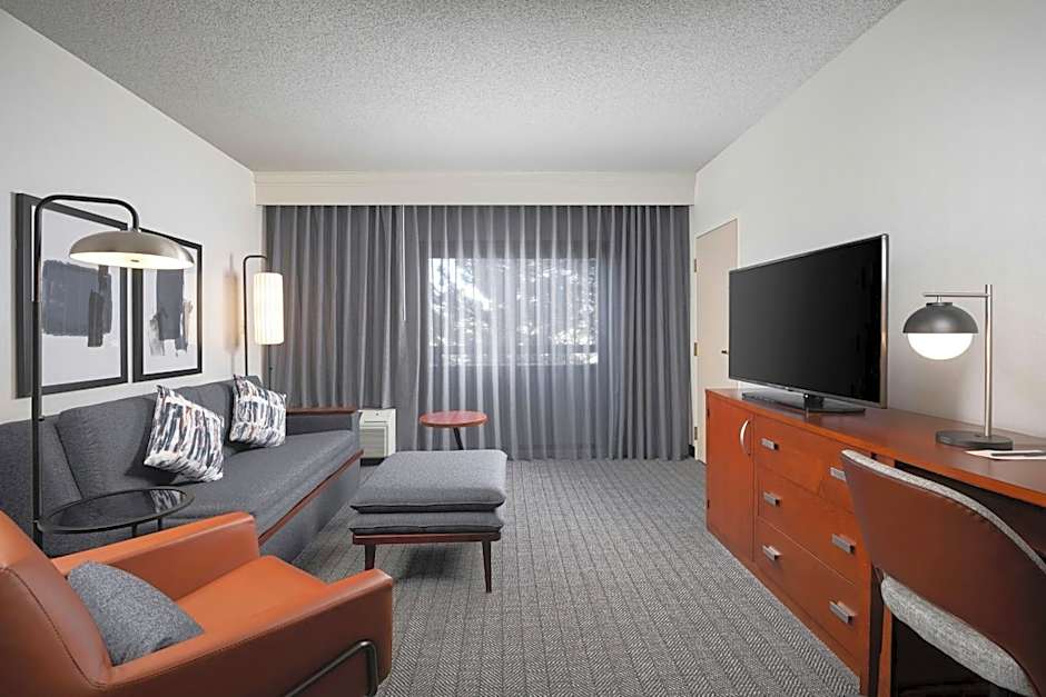 Courtyard by Marriott Albuquerque Airport