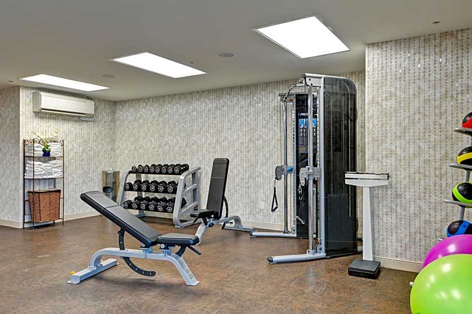 Holiday Inn Express Newport Beach By IHG