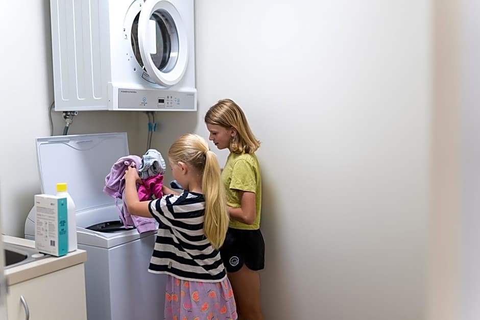 The Old Woolstore Apartment Hotel