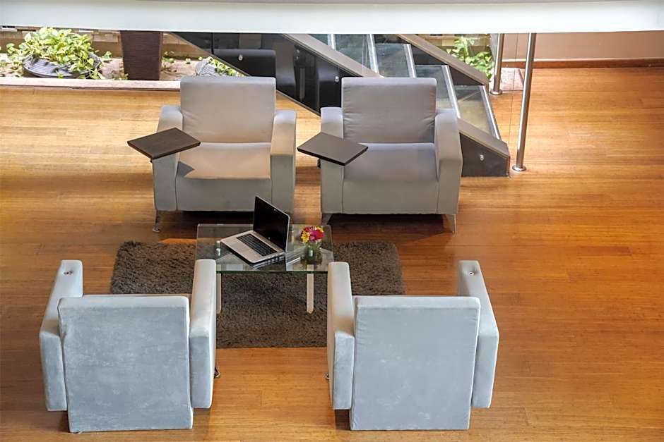 NH Collection Royal Smartsuites