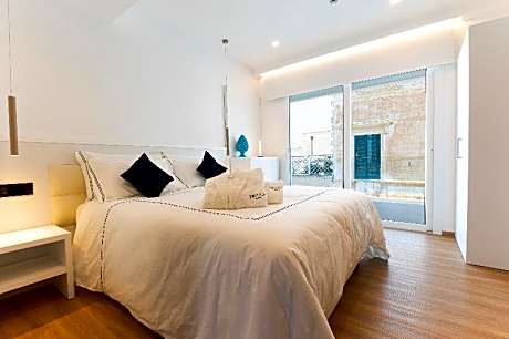 Premium Quadruple Room