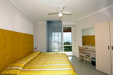 Double Room with Lake View