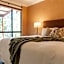 Forest Rise Chalets and Lodge