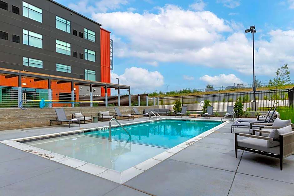 Cambria Hotel Austin Airport