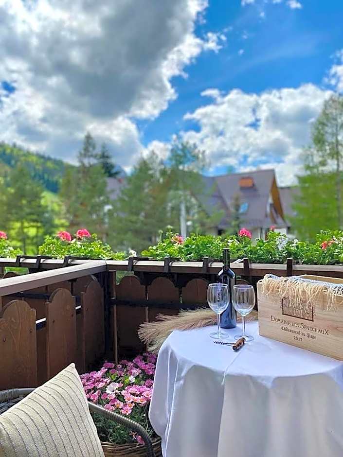Hotel Nosal Ski & Wine