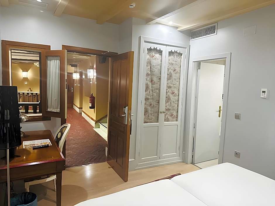 Sacristia De Santa Ana