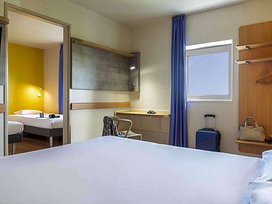 ibis budget Grigny Centre