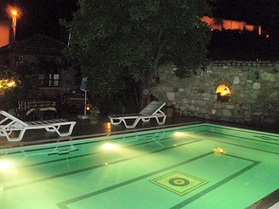 Nazar Hotel