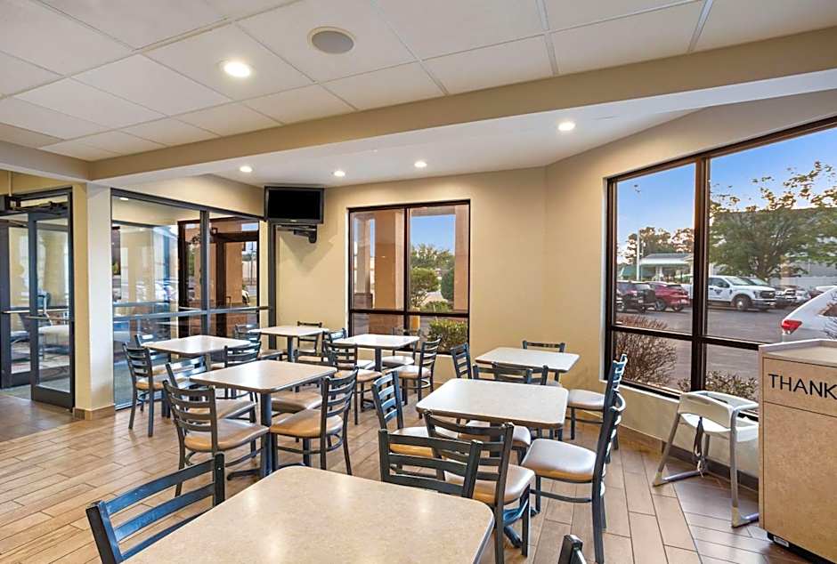 Quality Inn Central