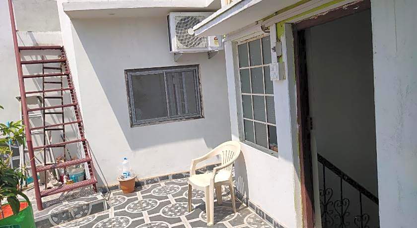 Kesher Paying Guest House