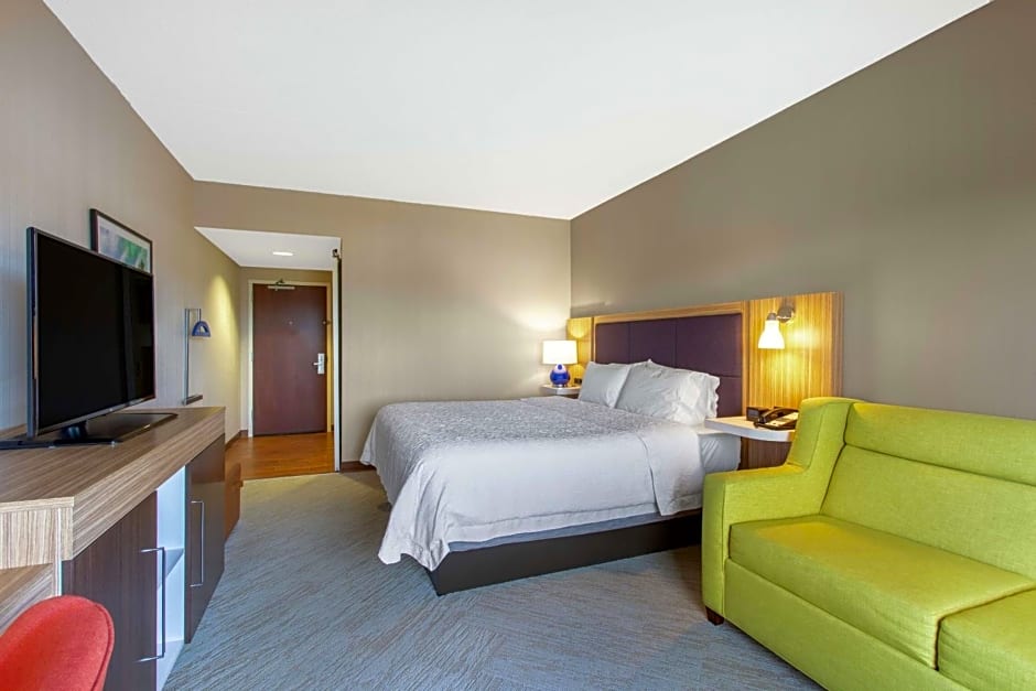 Hampton Inn By Hilton & Suites Albany-Airport, NY