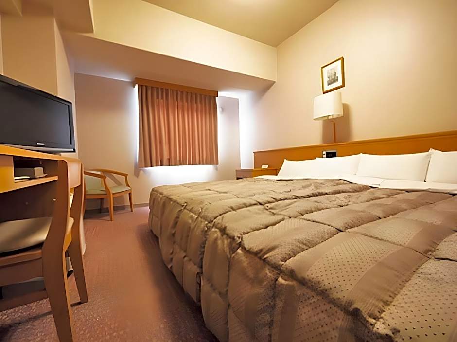 Hotel Route Inn Sanofujioka Inter