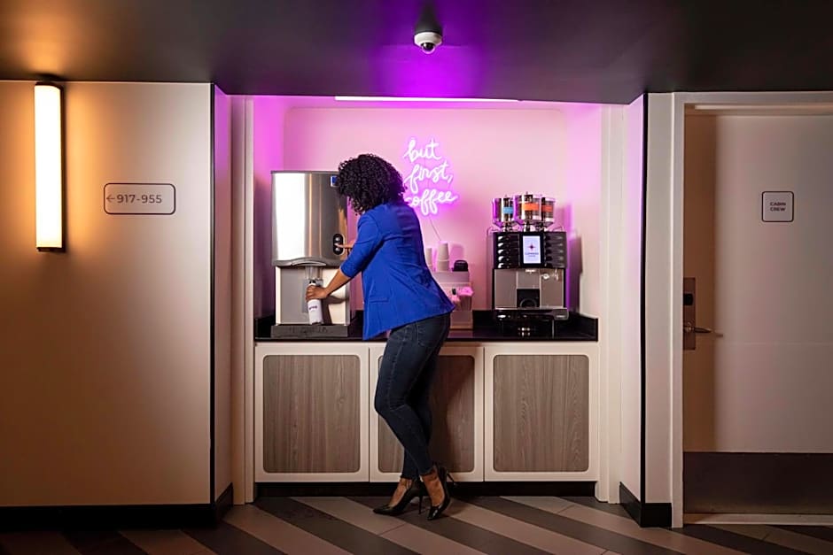 YOTEL Washington DC