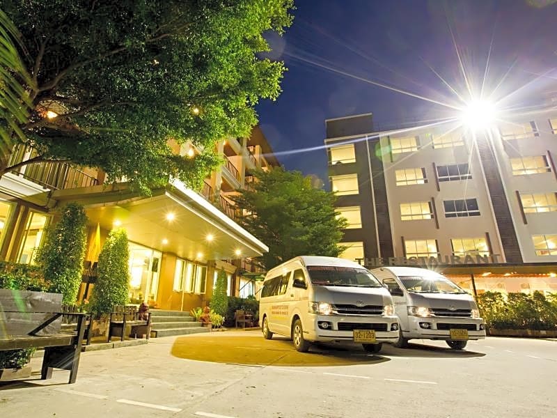 Sinsuvarn Airport Suite Hotel