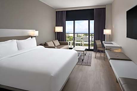 Larger Guest room, 1 King, Sofa bed, Balcony