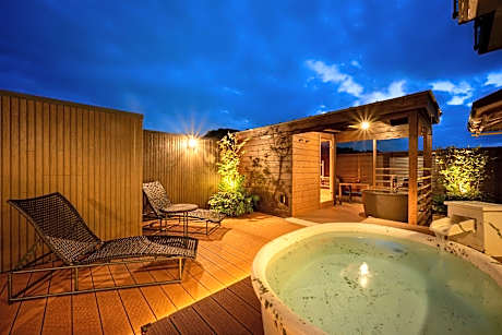 Sauna Suite Room - with Lounge Access