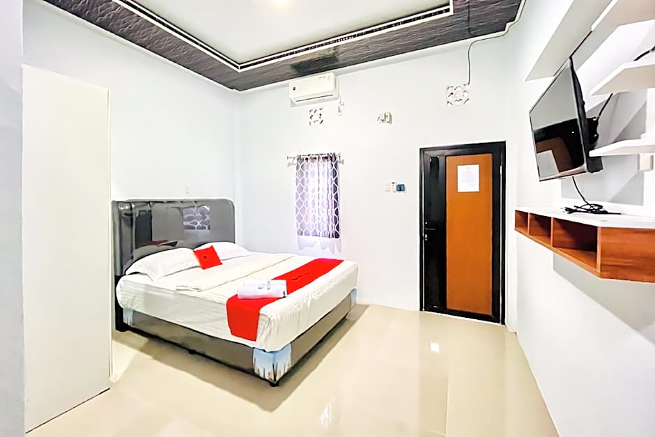 RedDoorz @ MG House Siantar Timur