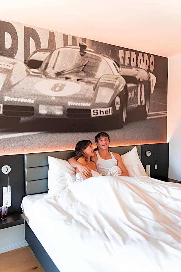 V8 Hotel Motorworld Region Stuttgart, BW Premier Collection