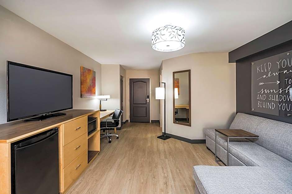 La Quinta Inn & Suites by Wyndham Chattanooga-Hamilton Place