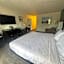 Express Inn & Suites