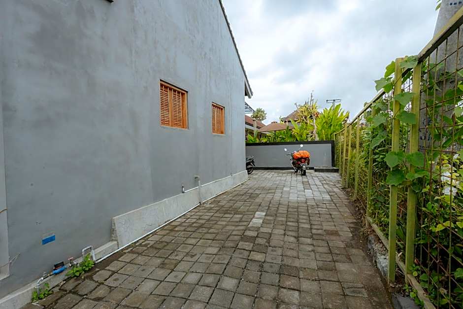 BUBU CANGGU Guesthouse