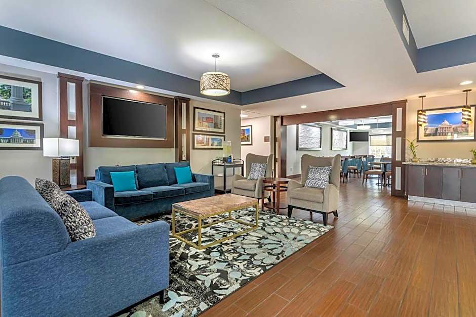 Comfort Suites Downtown Sacramento