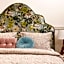 Summerlands - Country Luxe