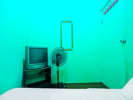 Double Room without Air Conditioning