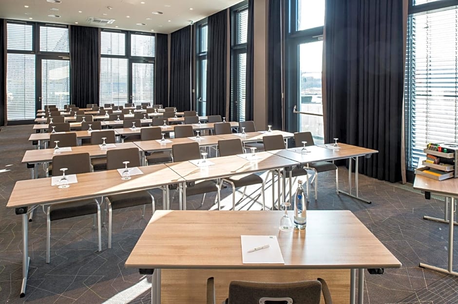 Holiday Inn Frankfurt Airport By IHG