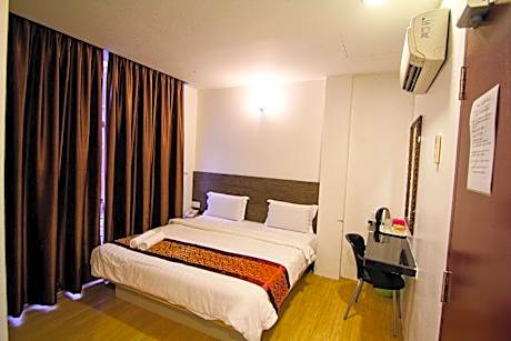 Day Use Queen Room (ONLY for 2 Hours)