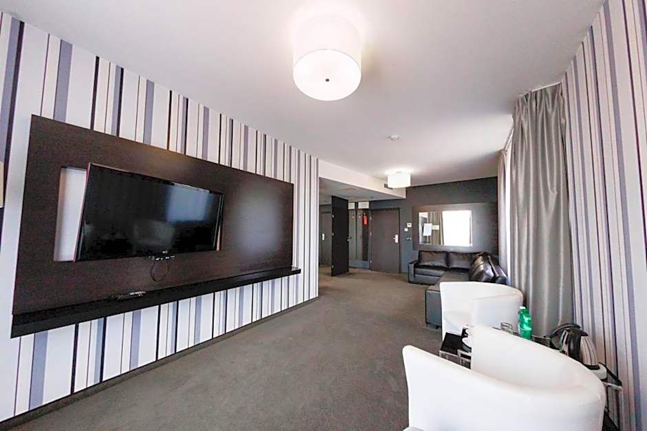 Hotel Grafit