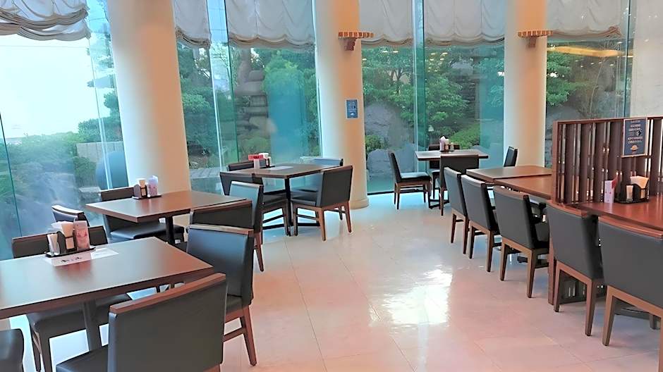 Route Inn Grantia Komaki