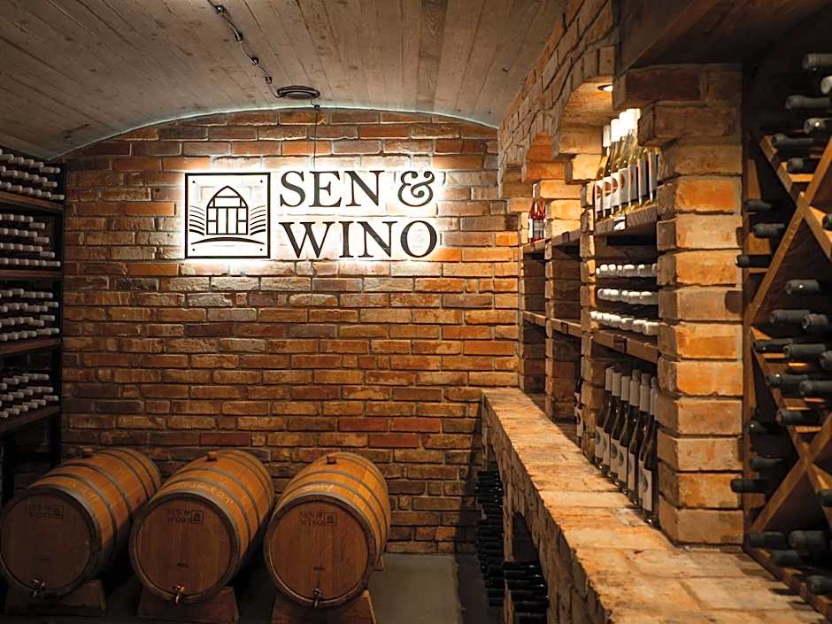 Sen i Wino, domki i apartament na winnicy ze strefą SPA