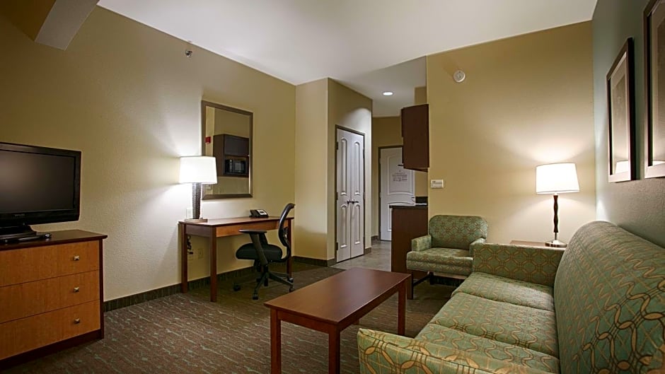 Best Western Plus Texarkana Inn And Suites